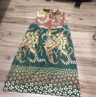 Batik lawas dresses
