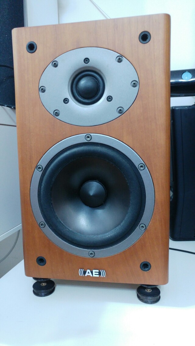 Acoustic energy aelite 1 top