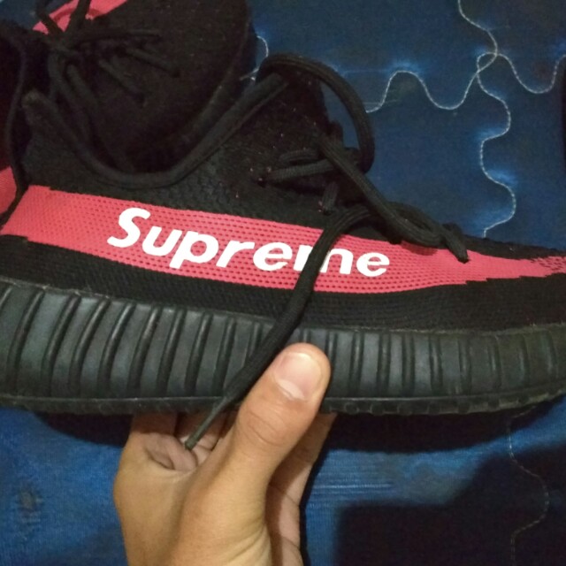 Sepatu adidas deals yeezy supreme