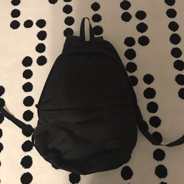 Crumpler the humble stash backpack top