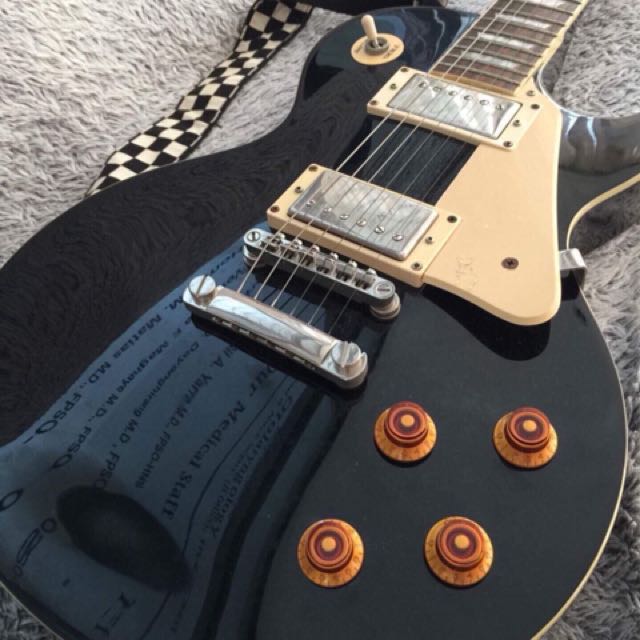 Epiphone Guitar, Hobbies & Toys, Music & Media, CDs & DVDs on Carousell