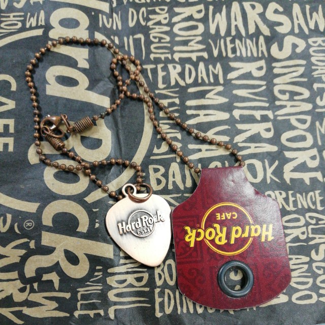 Hard rock cafe clearance necklace