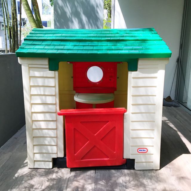vintage little tikes playhouse
