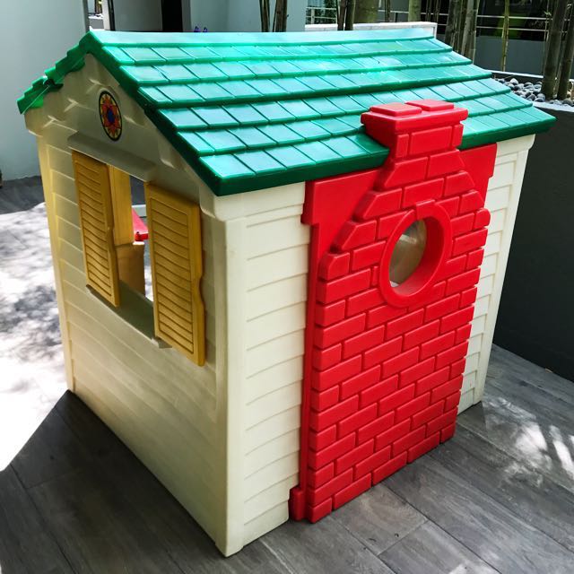 vintage little tikes playhouse
