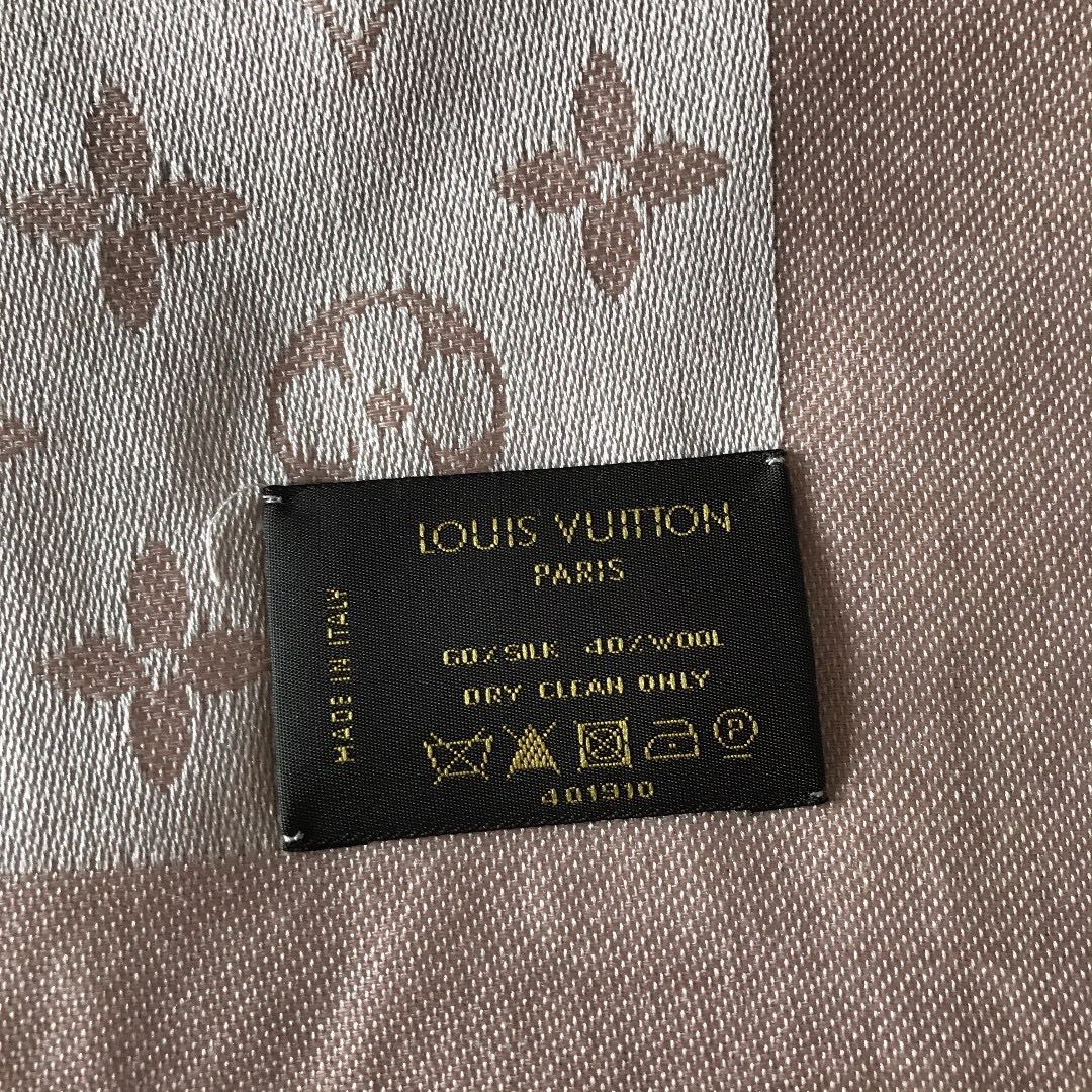 Louis Vuitton Monogram Denim Shawl M72046