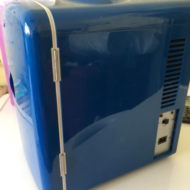 Mini Fridge/Heater, TV & Home Appliances, Kitchen Appliances, Refrigerators & Freezers on Carousell