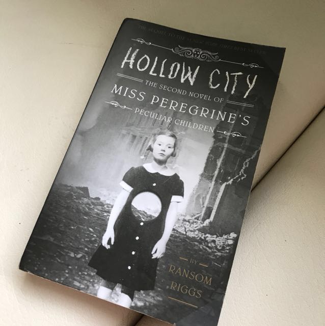 Miss Peregrine S Peculiar Children Hollow City Books
