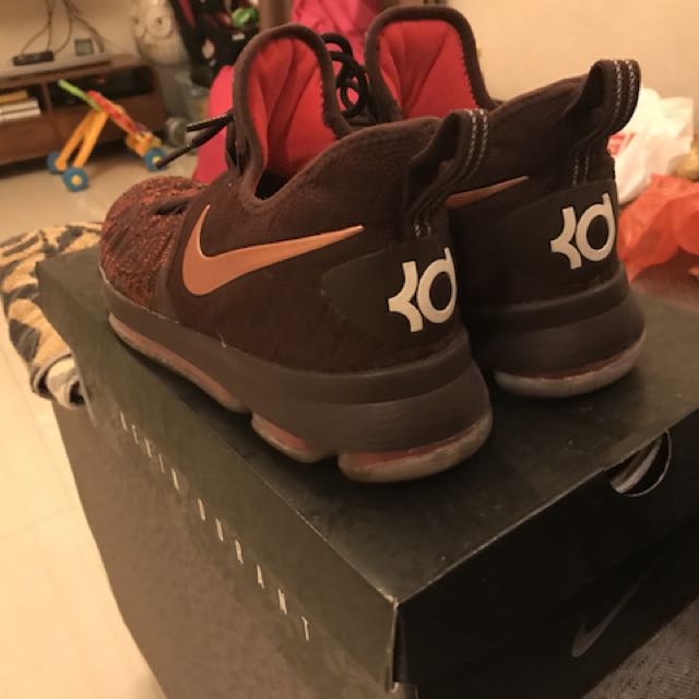 nike KD 9 the sauce christmas edition size 12/46 ORIGINAL, Preloved ... nike KD 9 the sauce christmas edition size 12/46 ORIGINAL, Preloved Fesyen Pria, Sepatu di Carousell