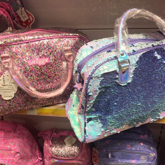 smiggle weekend bag