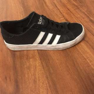 Women’s Adidas Shoes