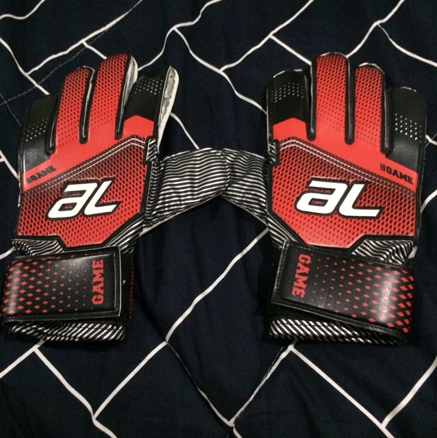 Keeper glove al ikhsan top