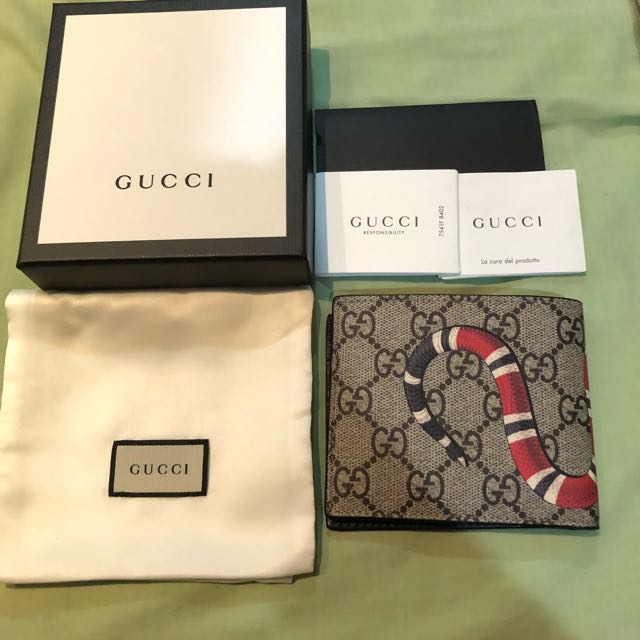 Gucci Snake Wallet (AUTHENTIC)
