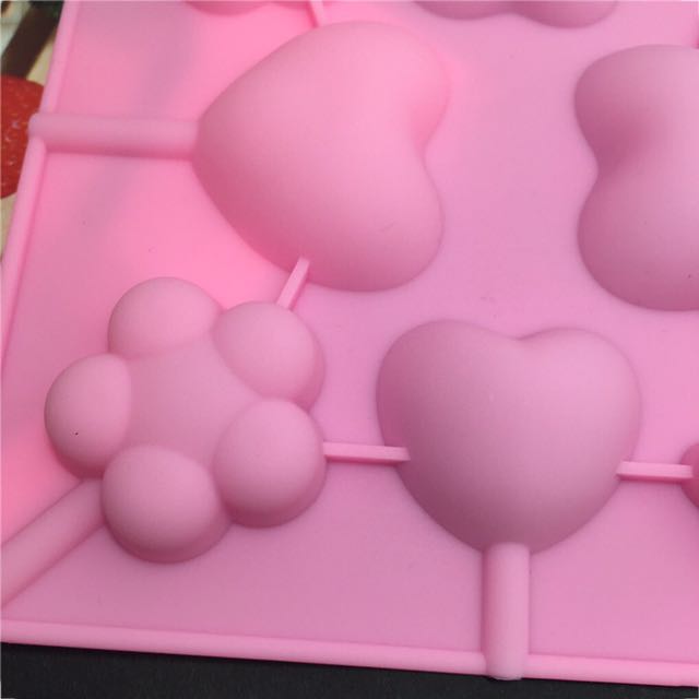 Lollipop silicone mold (Category: Bakeware) located in Makati City. Submitted by mylittlechicshop (Listing ID 152157440, Image 3). Description: .