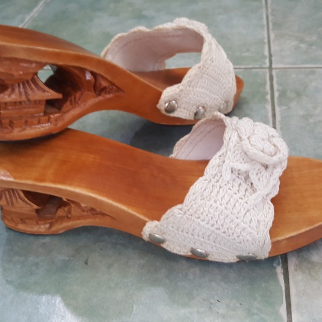Bakya sandals store