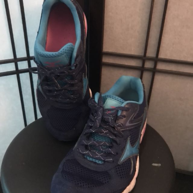 mizuno wave aero 11