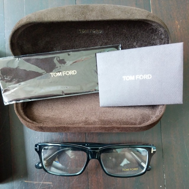 Tom Ford tf5146, Men's Fashion, Watches & Accessories, Sunglasses & Eyewear  on Carousell