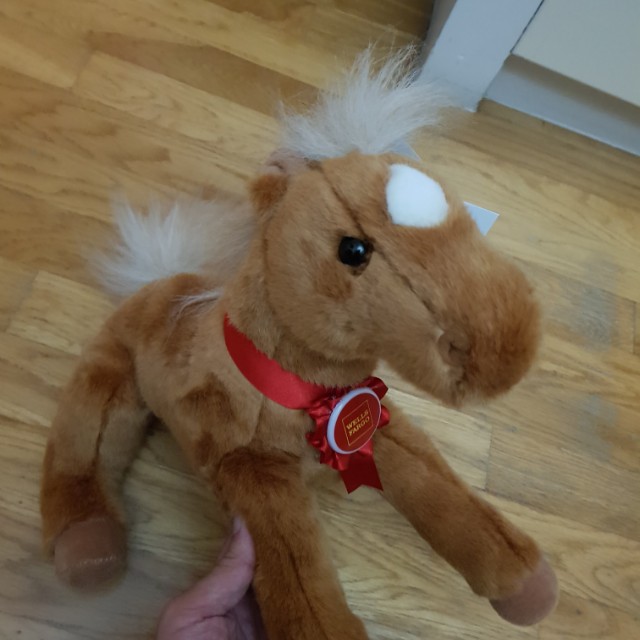wells fargo plush pony 2018
