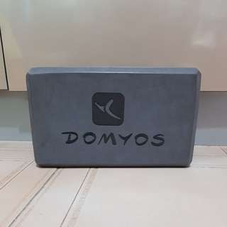 Domyos Foam Yoga Brick
