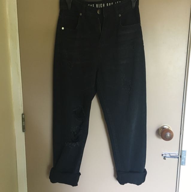 Cotton On Mom Jeans Women S Fashion Clothes On Carousell