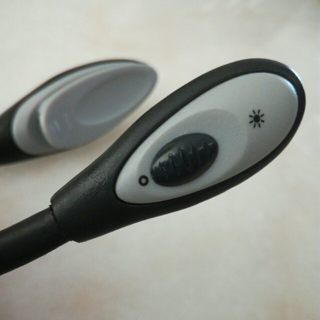 Energizer Reading Light, Hobbies & Toys, Stationery & Craft, Craft