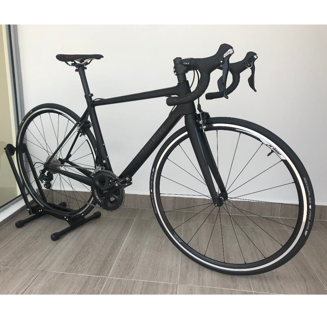 carbon road bicycles