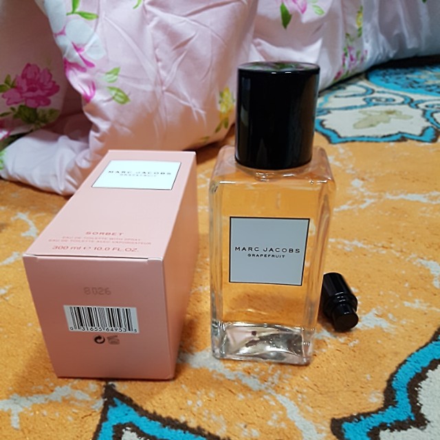 Marc jacobs grapefruit store