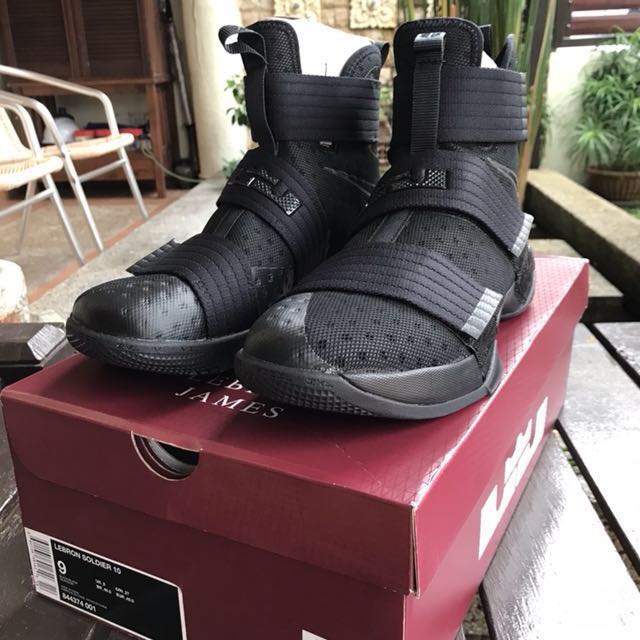 nike soldier 10 price