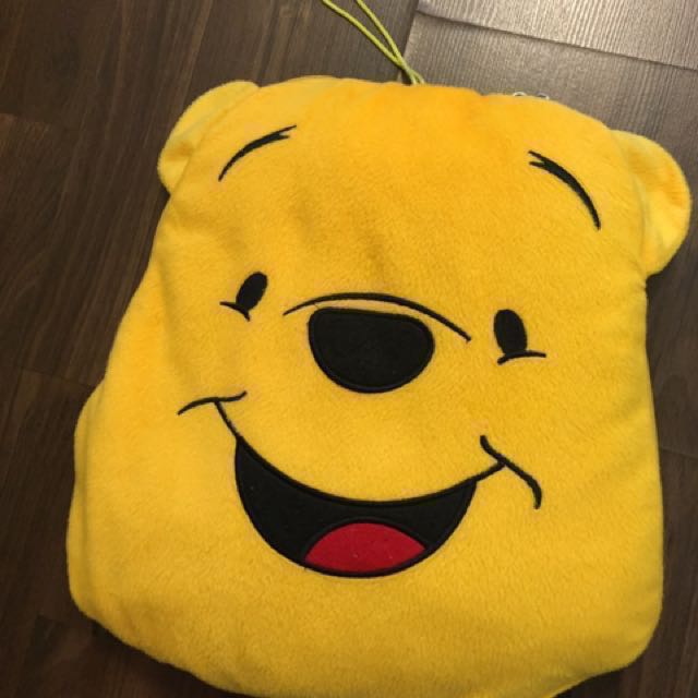 Time Deal Preloved Winnie The Pooh Bear 2in1 Cushion Blanket