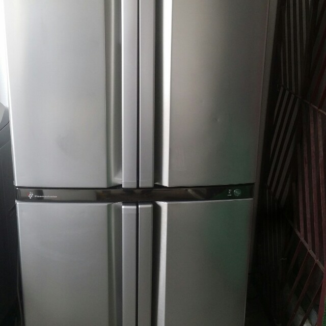 Used Sharp 4 Doors Fridge Side By Side Fridge Peti Sejuk Peti Ais 556 Liters With Digital Display Settings Panel In Very Good Condition Kitchen Appliances On Carousell