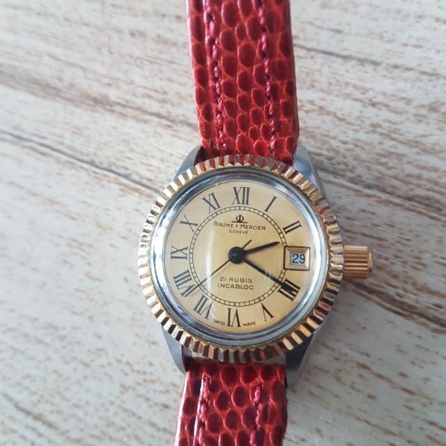 Baume \u0026 Mercier ladies divers series, Luxury, Watches on Carousell
