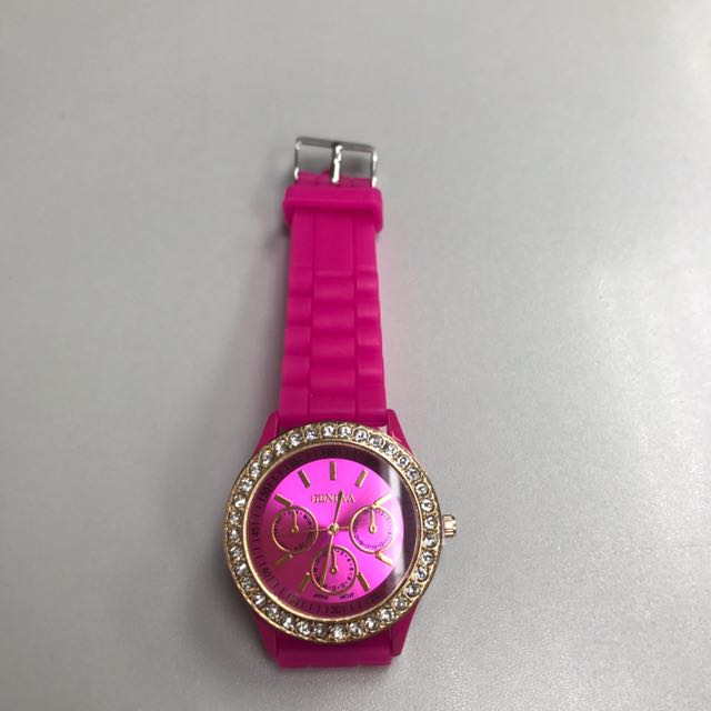 hot pink guess watch