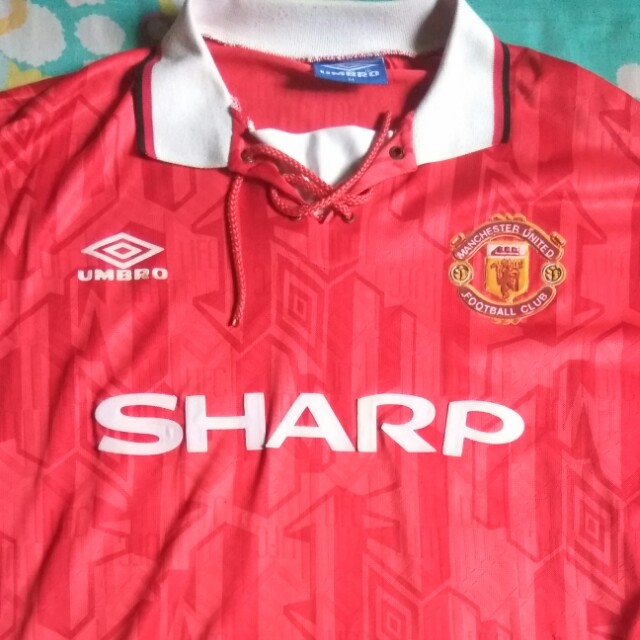 Jual jersey retro manchester united 2025