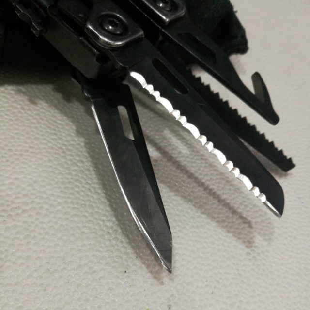 Leatherman OHT multitool, Sports Equipment, Hiking & Camping on Carousell