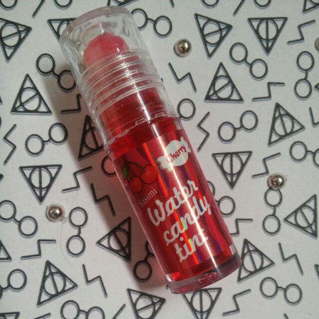 Sasimi Roll On Water Candy Tint Health Beauty Makeup On Carousell Contains honey extract, hyaluronic acid and other ingredients to keep you from drying out. sasimi roll on water candy tint
