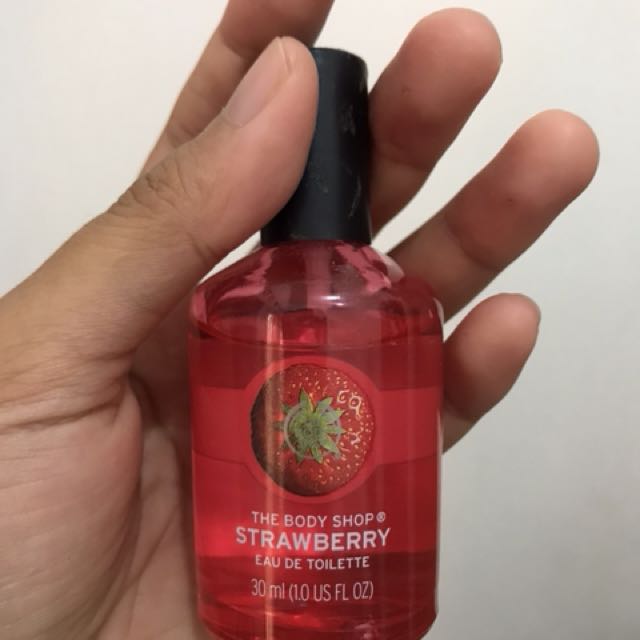 The Body Shop Strawberry Eau De Toilette Kesehatan Kecantikan