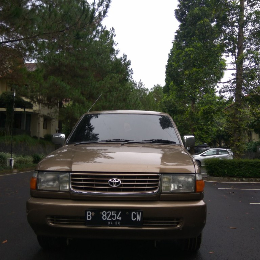 Toyota Kijang Kapsul LGX Bensin A T 1999 COKLAT ISTIMEWA Mobil