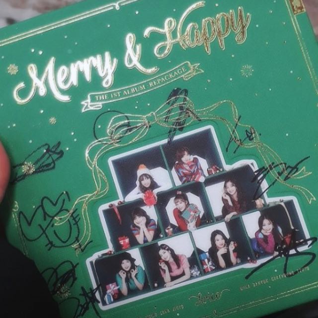 Twice Merry Happy 비매 Signed Album Hobbies Toys Memorabilia Collectibles K Wave On Carousell