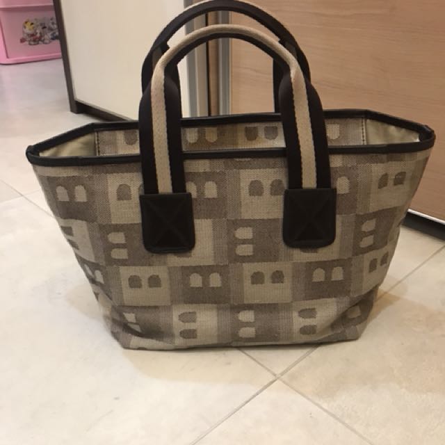bally canvas bag