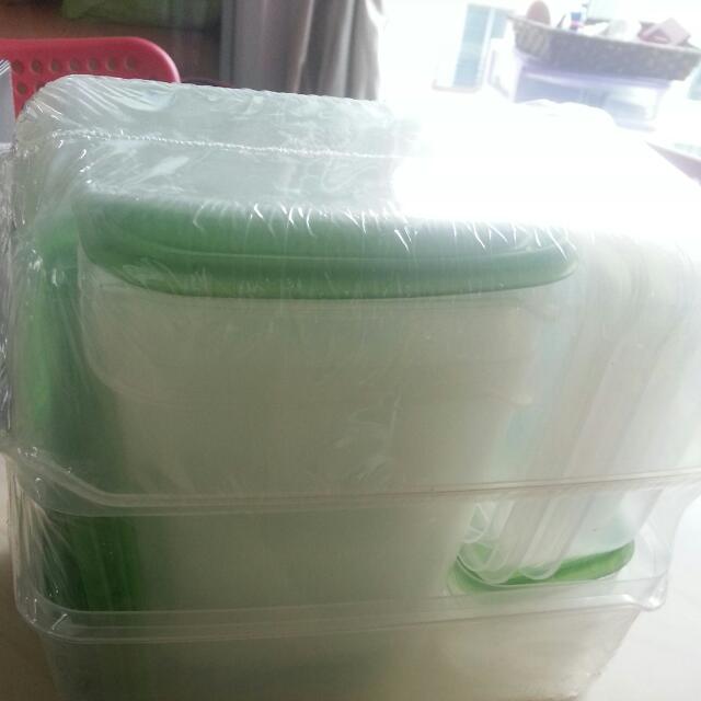 BNIB Ikea PRUTA Microwavable Seal Plastic Containers, TV & Home