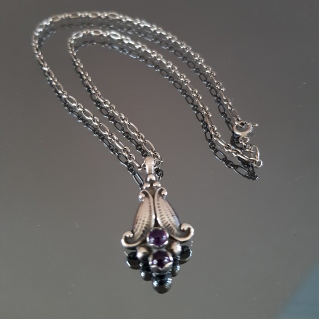 Georg jensen pendant of the top year