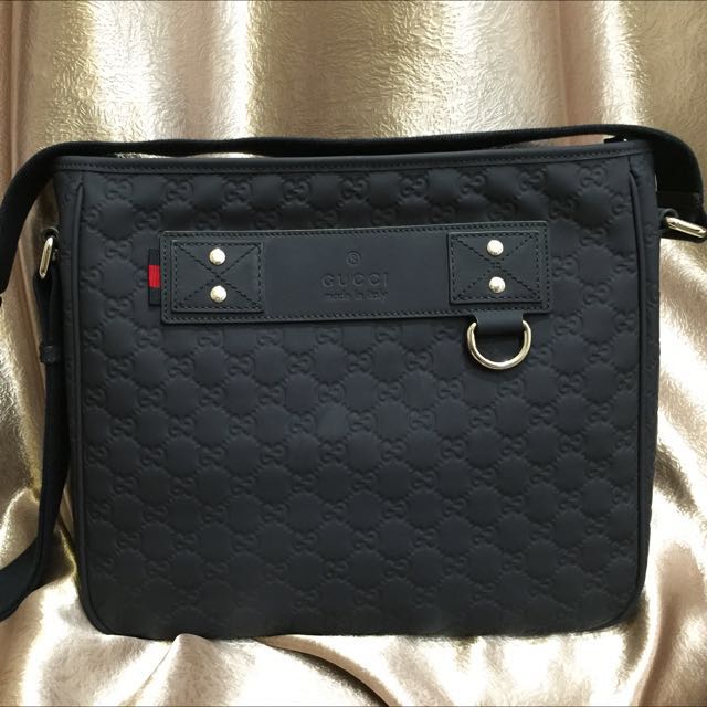 gucci postman bag