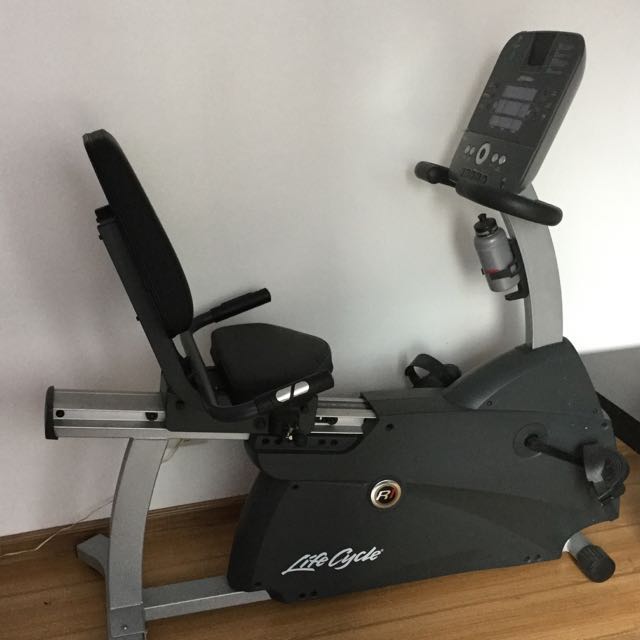 Life fitness r1 recumbent bike outlet