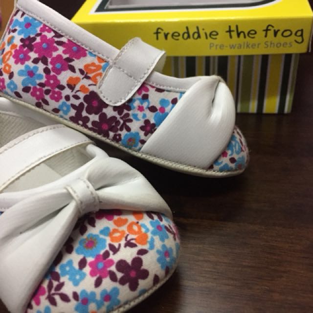 freddie frog shoes