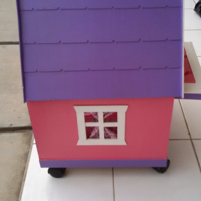Rumah Barbie Preloved Toys Collectibles Mainan Di Carousell