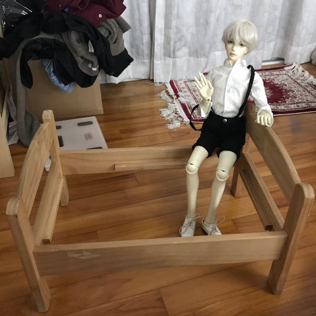 SD13 BJD Doll bed frame wood 60cm by 30cm approx Hobbies Toys