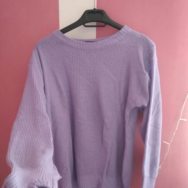 Sweater Roundhand Warna Ungu Pastel Lucu Banget Deffect Pict Yg Kedua Tp Gakeliatan Koo Fesyen Wanita Pakaian Wanita Di Carousell