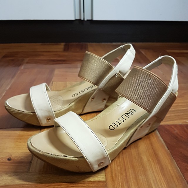 Unlisted Wedge sandals, Women's Fashion 