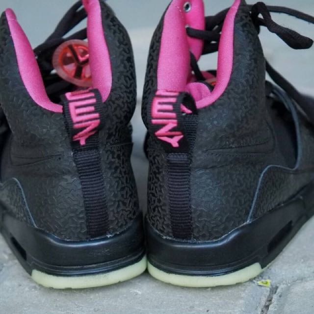 Yeezy blink v2 hot sale