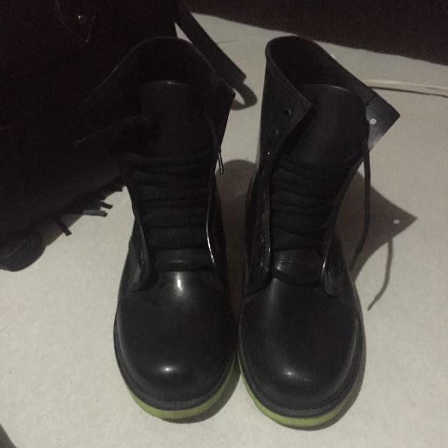 jellypop black boots
