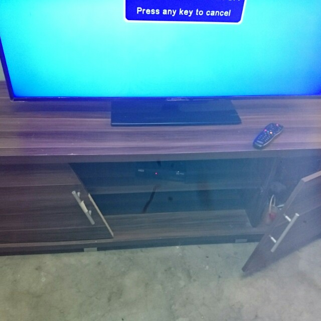 TV, Furniture & Home Living, Furniture, TV Consoles on Carousell